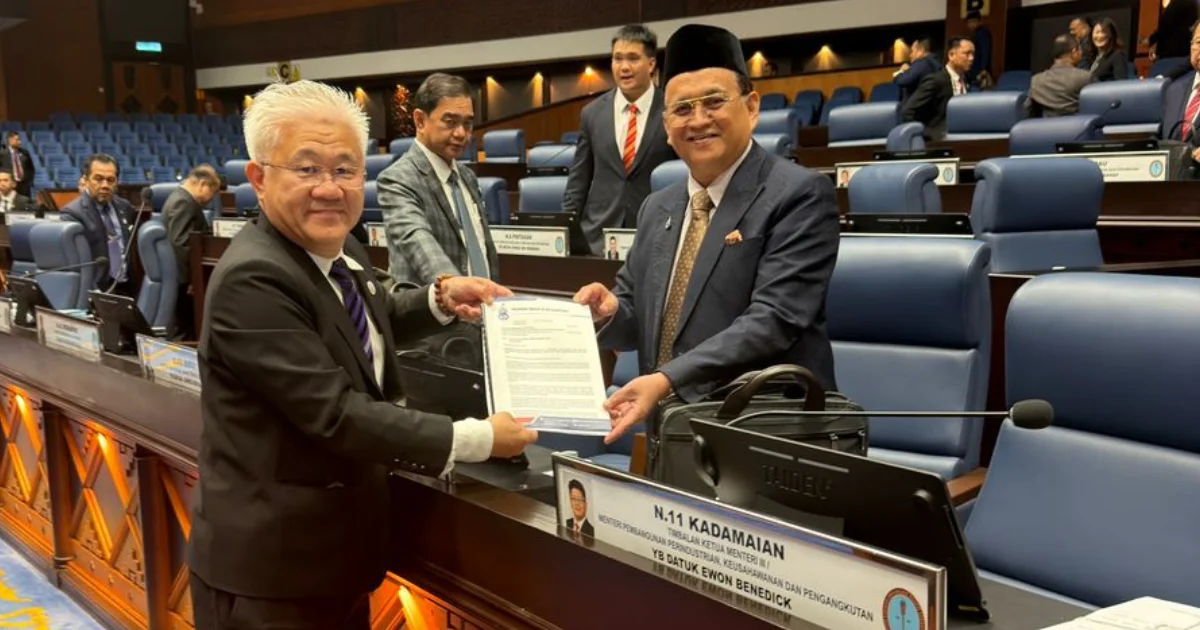 Chin Tek Ming: Warisan Bantah Kenaikan Mendadak Fi Lesen Perniagaan di Penampang, Memorandum Diserah Kepada Menteri