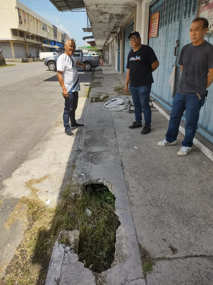 Broken slabs with clogged drain at HSK Industrial Centre